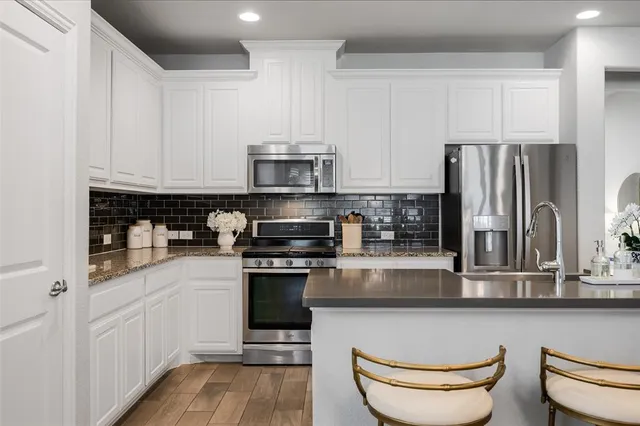 $449,000 | 712 Llano Falls Drive, McKinney, TX 75071