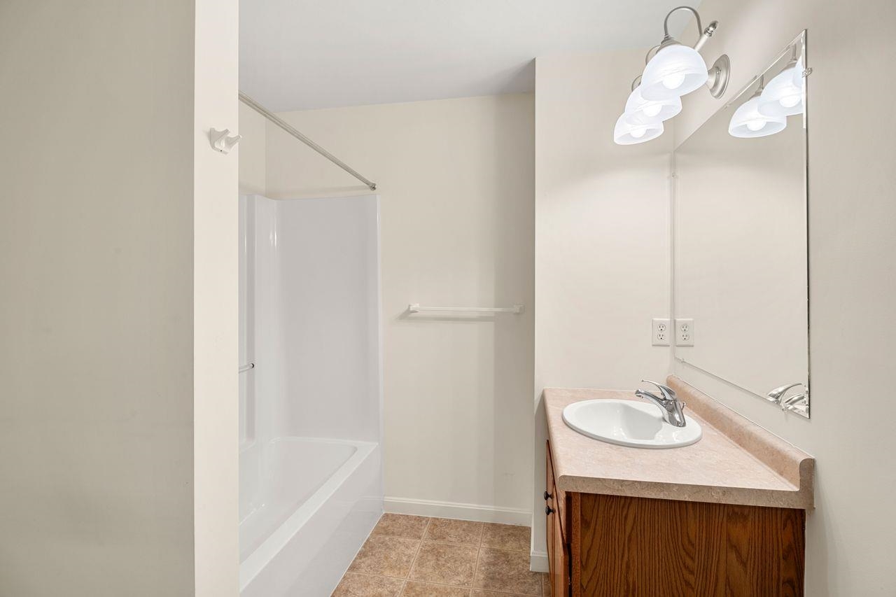 33 Brookview Road Windham, NH 03087 - Photo 41 of 54 Gallery Image 41