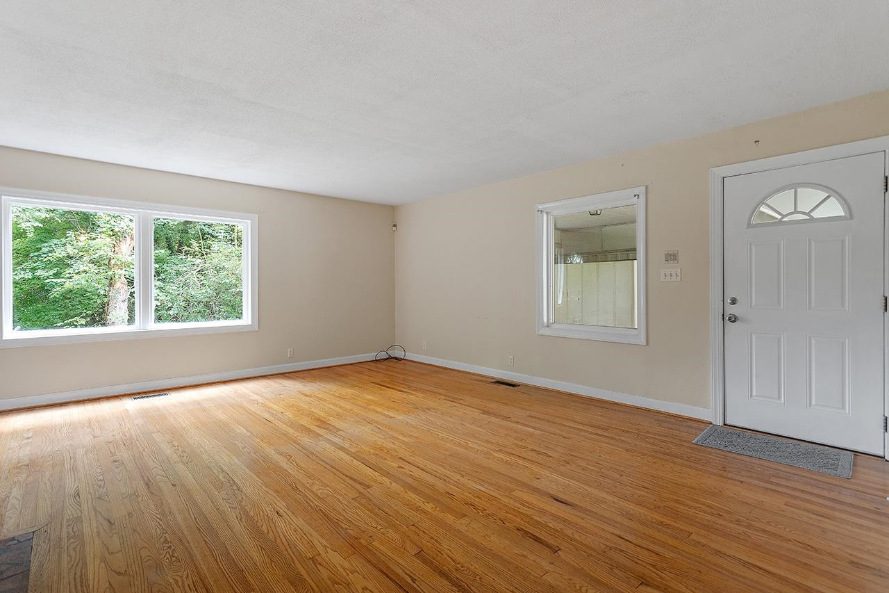 118 Clarendon Crescent Raleigh, NC 27610 - Photo 17 of 35 Photo 17
