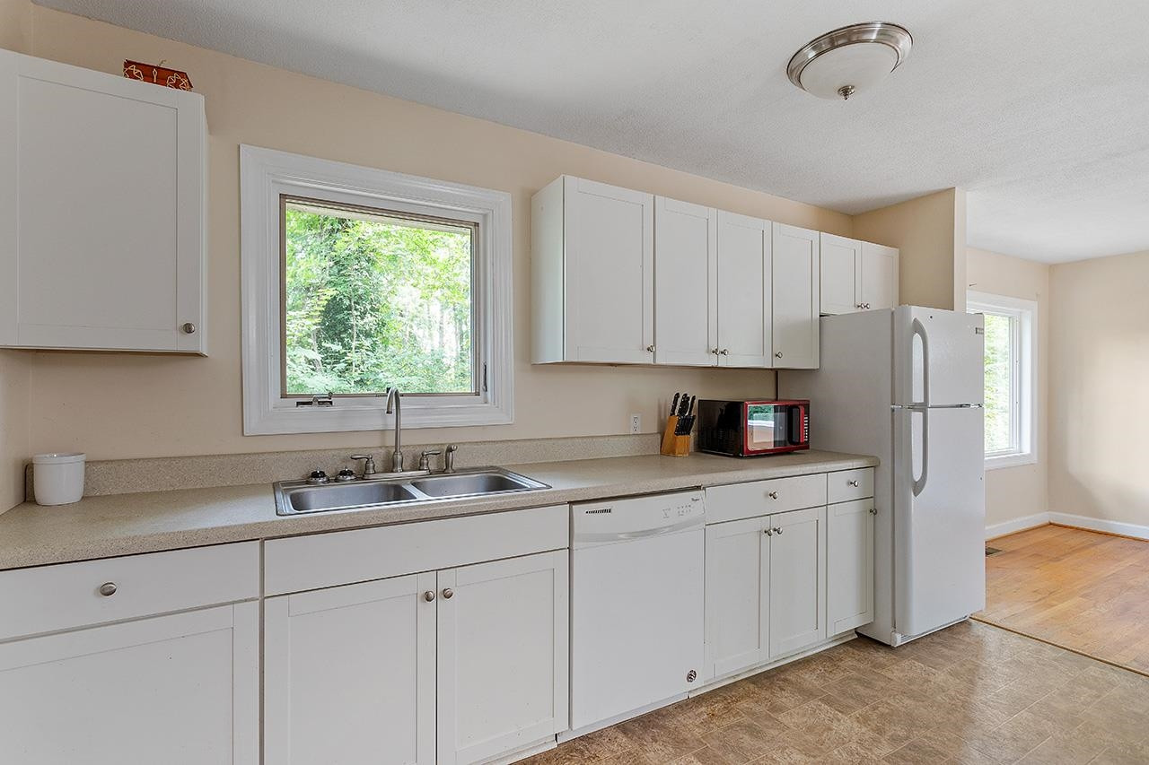 118 Clarendon Crescent Raleigh, NC 27610 - Photo 22 of 35 Photo 22