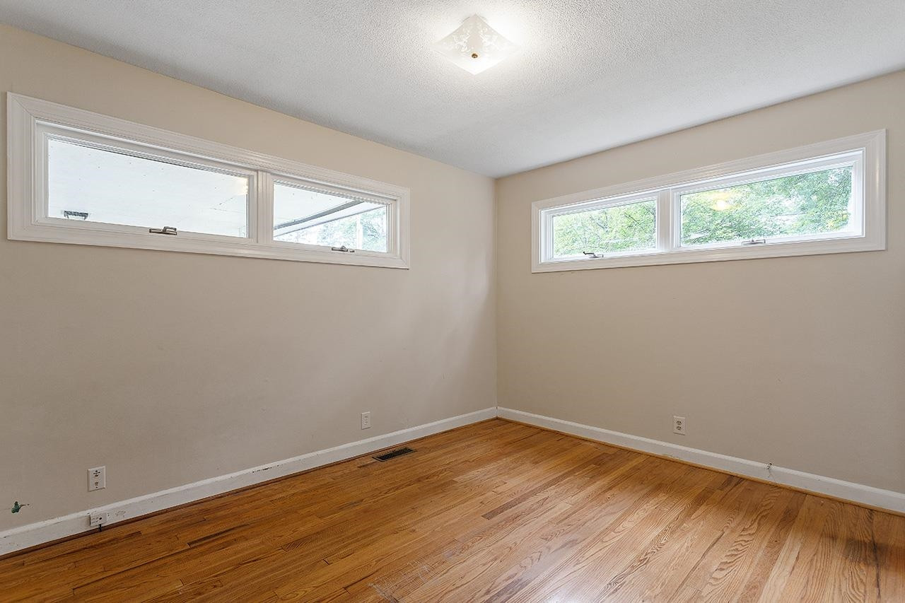 118 Clarendon Crescent Raleigh, NC 27610 - Photo 29 of 35 Photo 29