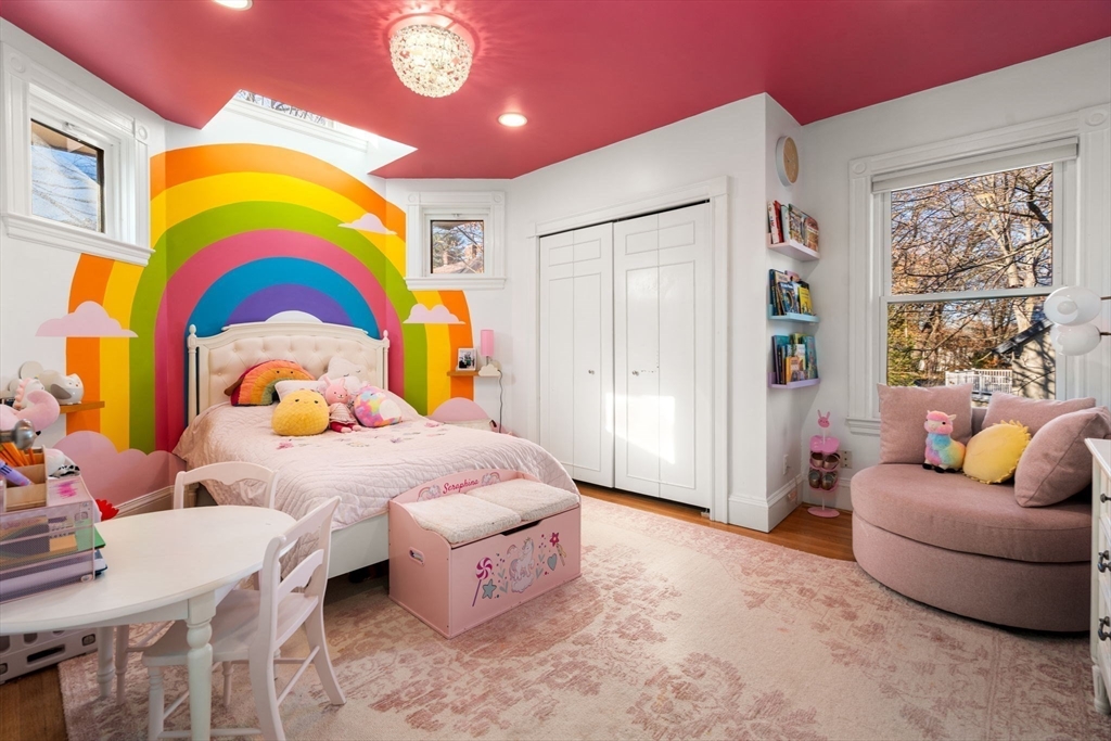 53 Marshall Street Newton, MA 02459 - Photo 14 of 27