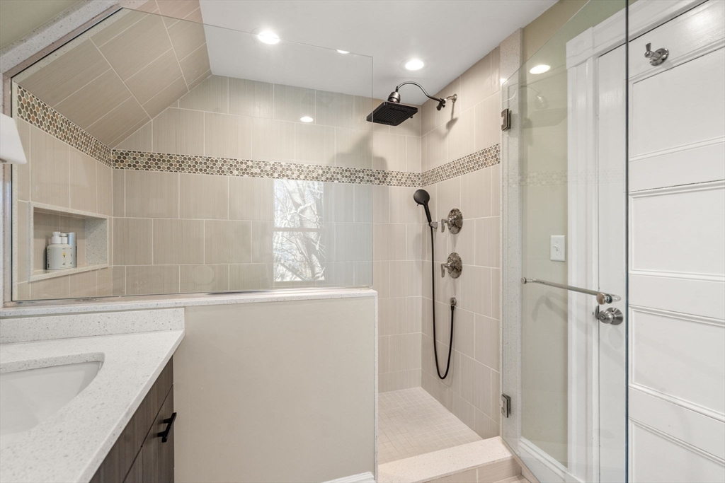 53 Marshall Street Newton, MA 02459 - Photo 17 of 27