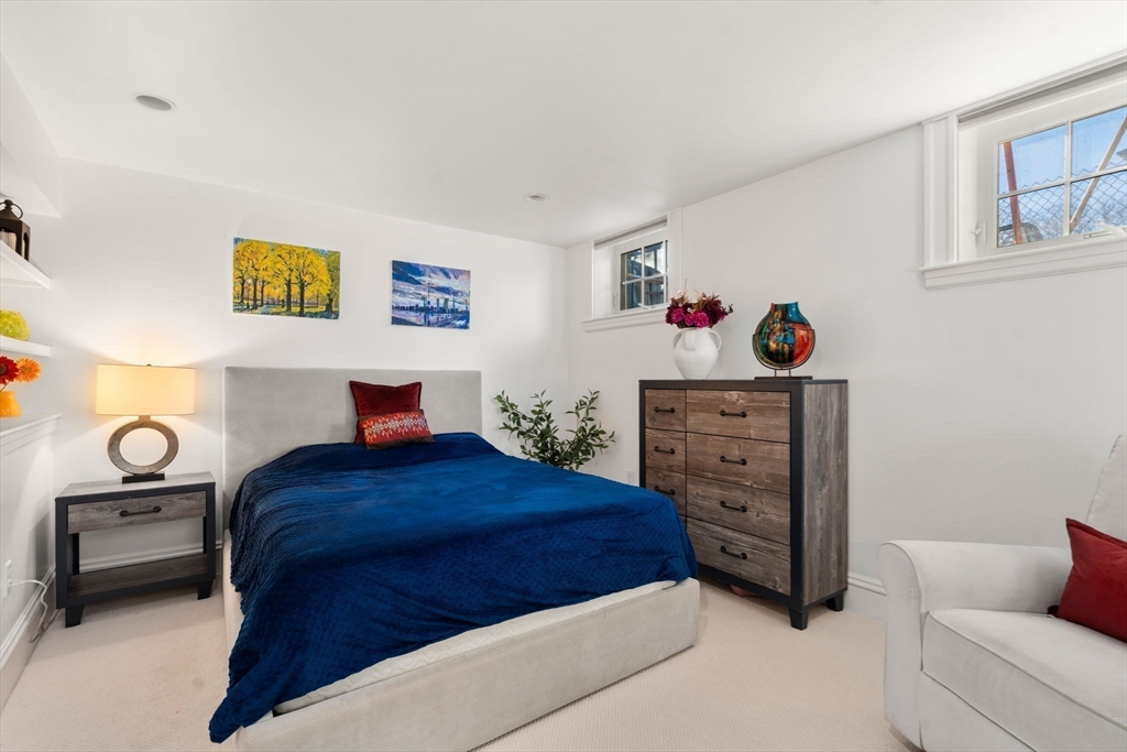 53 Marshall Street Newton, MA 02459 - Photo 20 of 27