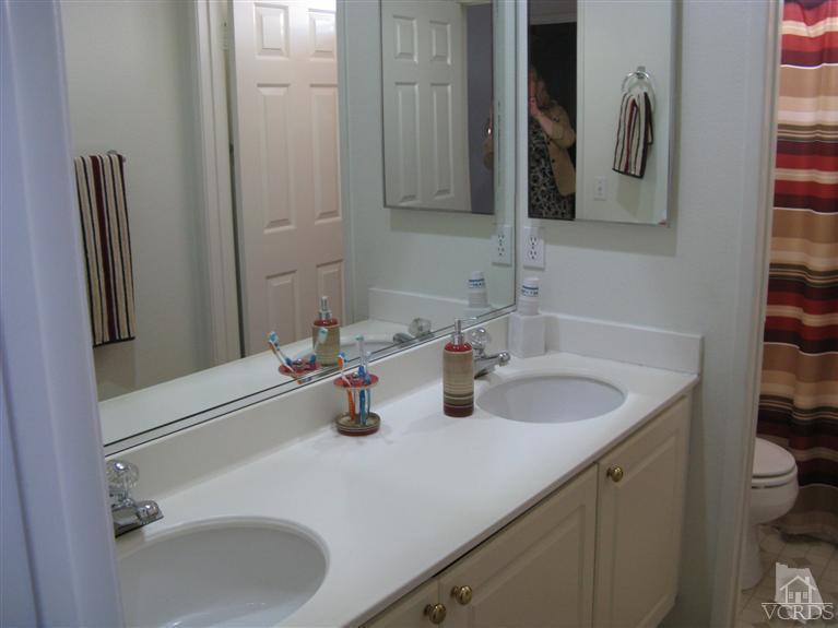 1853 Maybrook Way Simi Valley, CA 93065 - Photo 4 of 10 Additional Photo