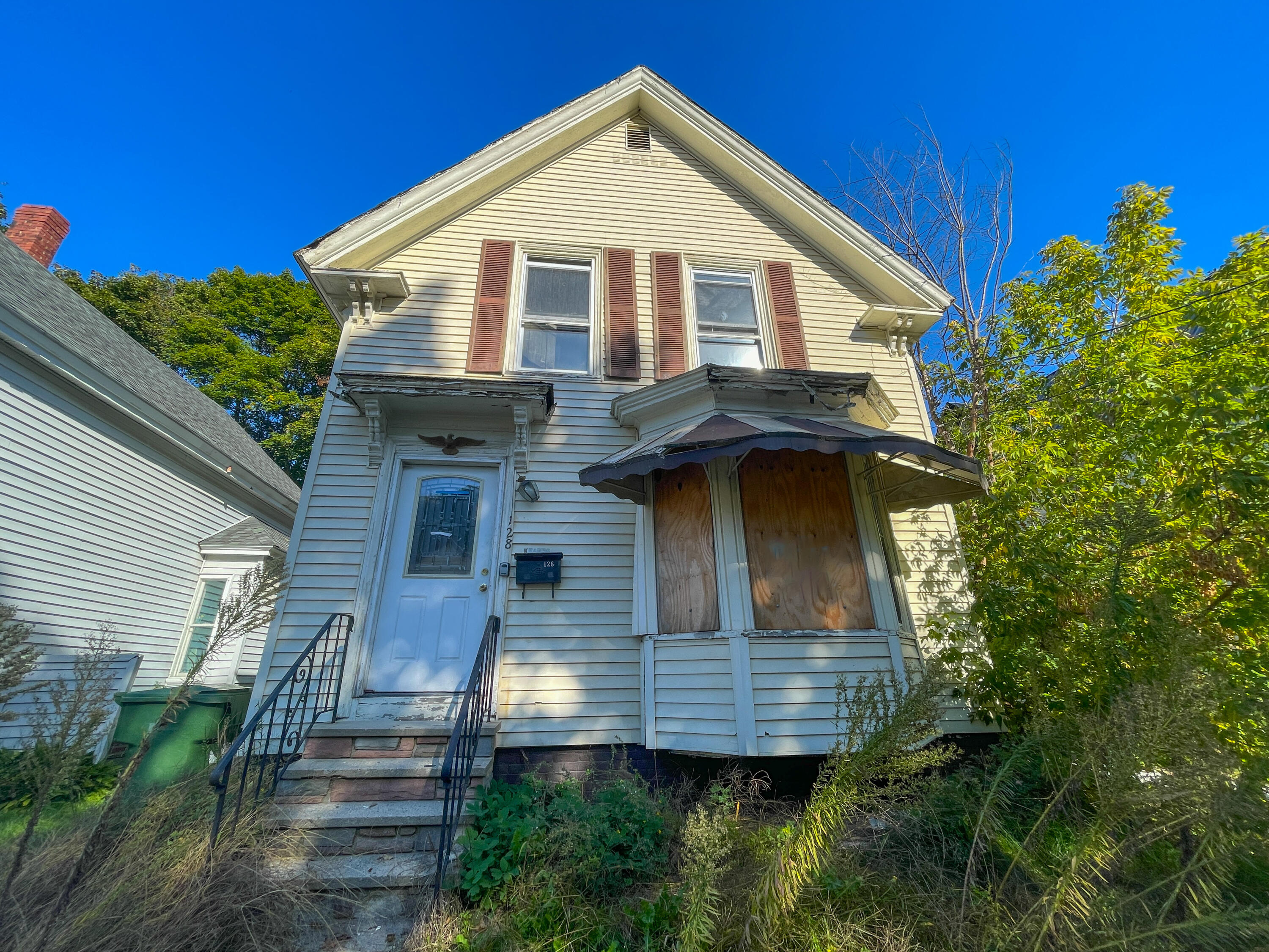 128 Union Street Brewer, ME 04412 - Photo 2 of 11 Photo Oct 02 2023, 2 30 40 PM