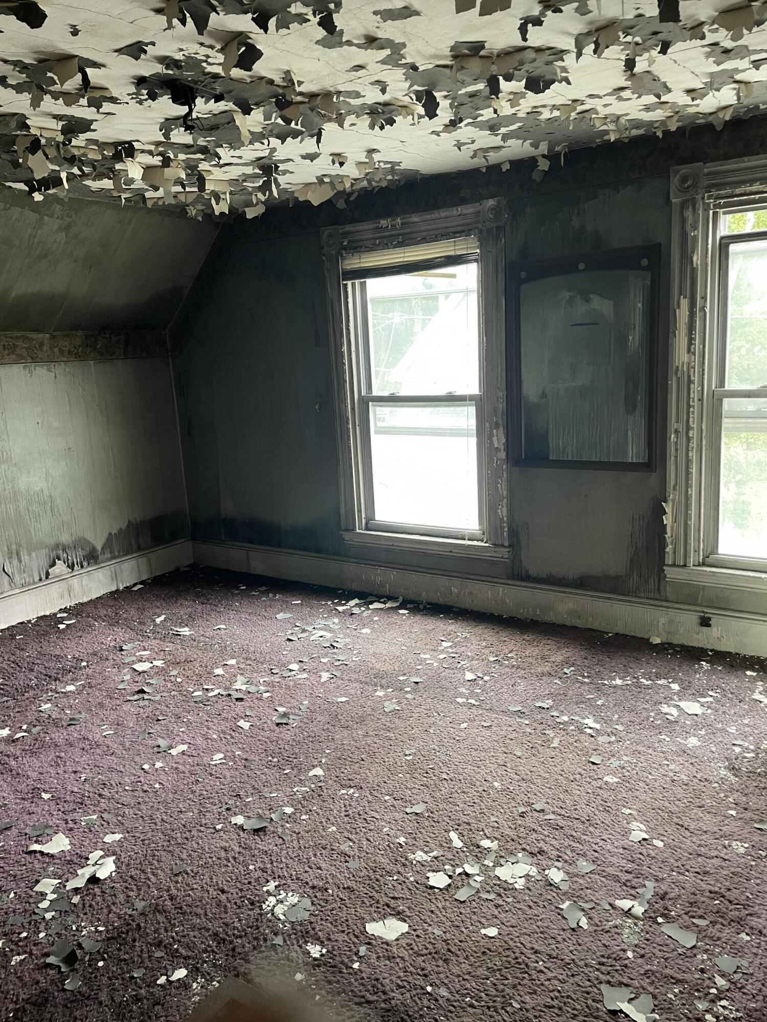 128 Union Street Brewer, ME 04412 - Photo 10 of 11 D2FDCF24-8FB4-4A45-9AA7-1B71F3FC4A39