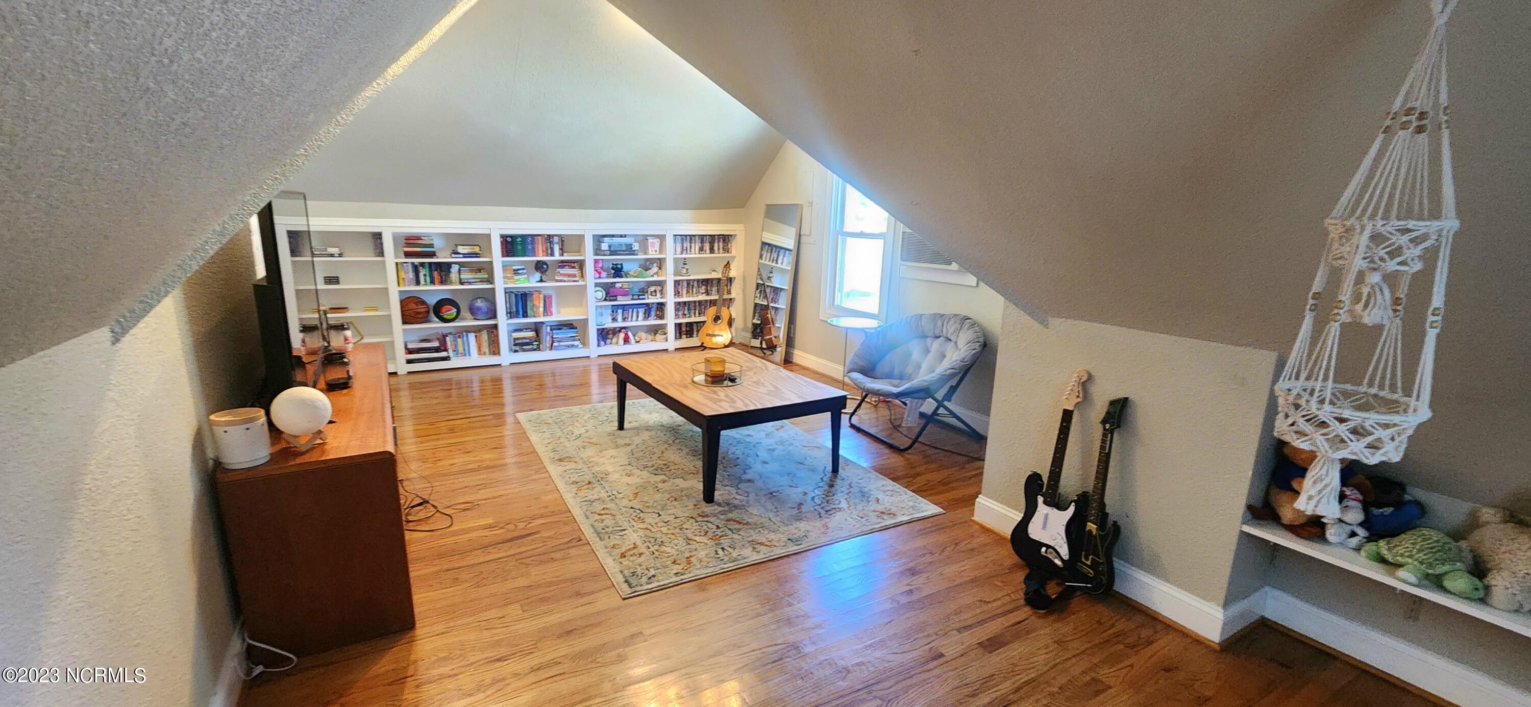 910 Maple Street Elizabeth City, NC 27909 - Photo 27 of 39 20230729_121913