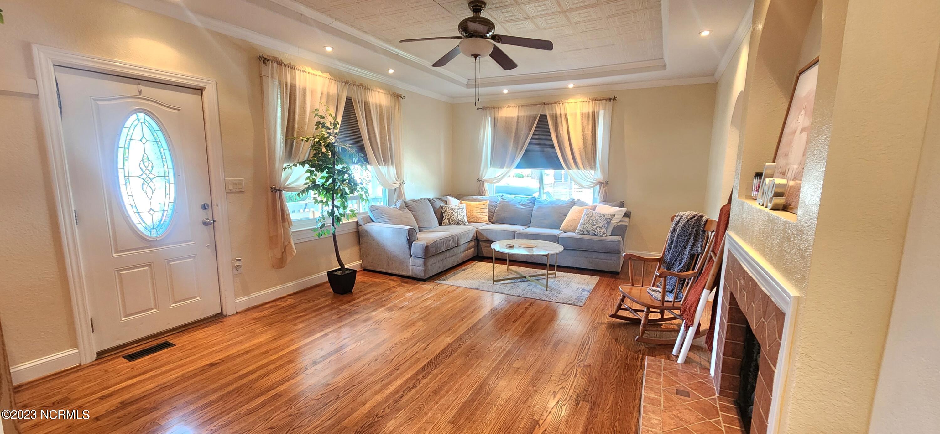910 Maple Street Elizabeth City, NC 27909 - Photo 5 of 39 20230729_114211
