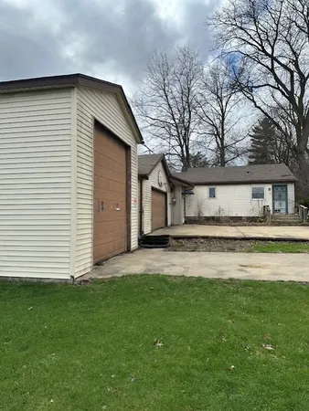 $41,600 | 4128 Mila Avenue, Rockford, IL 61101