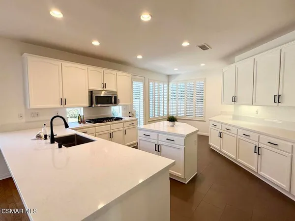 $5,700 | 2659 Capella Way, Thousand Oaks, CA 91362