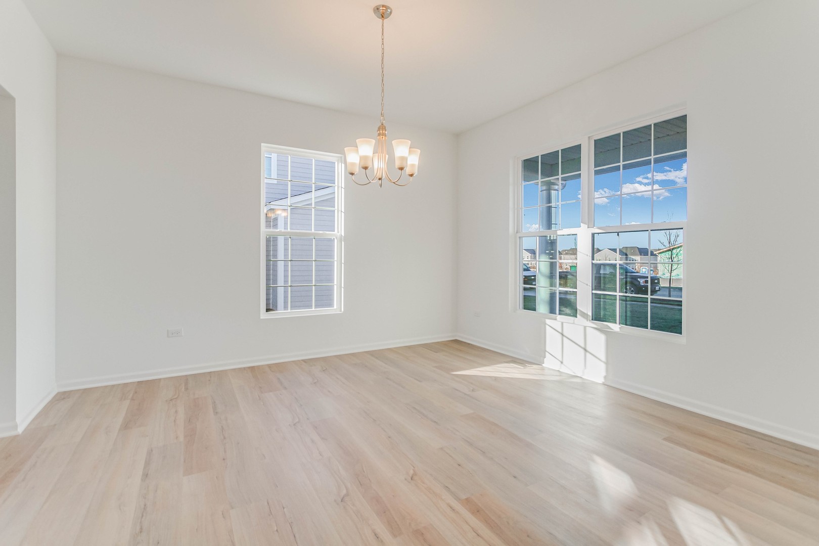 10816 Ashlar Road Huntley, IL 60142 - Photo 3 of 29 Gallery Image 3