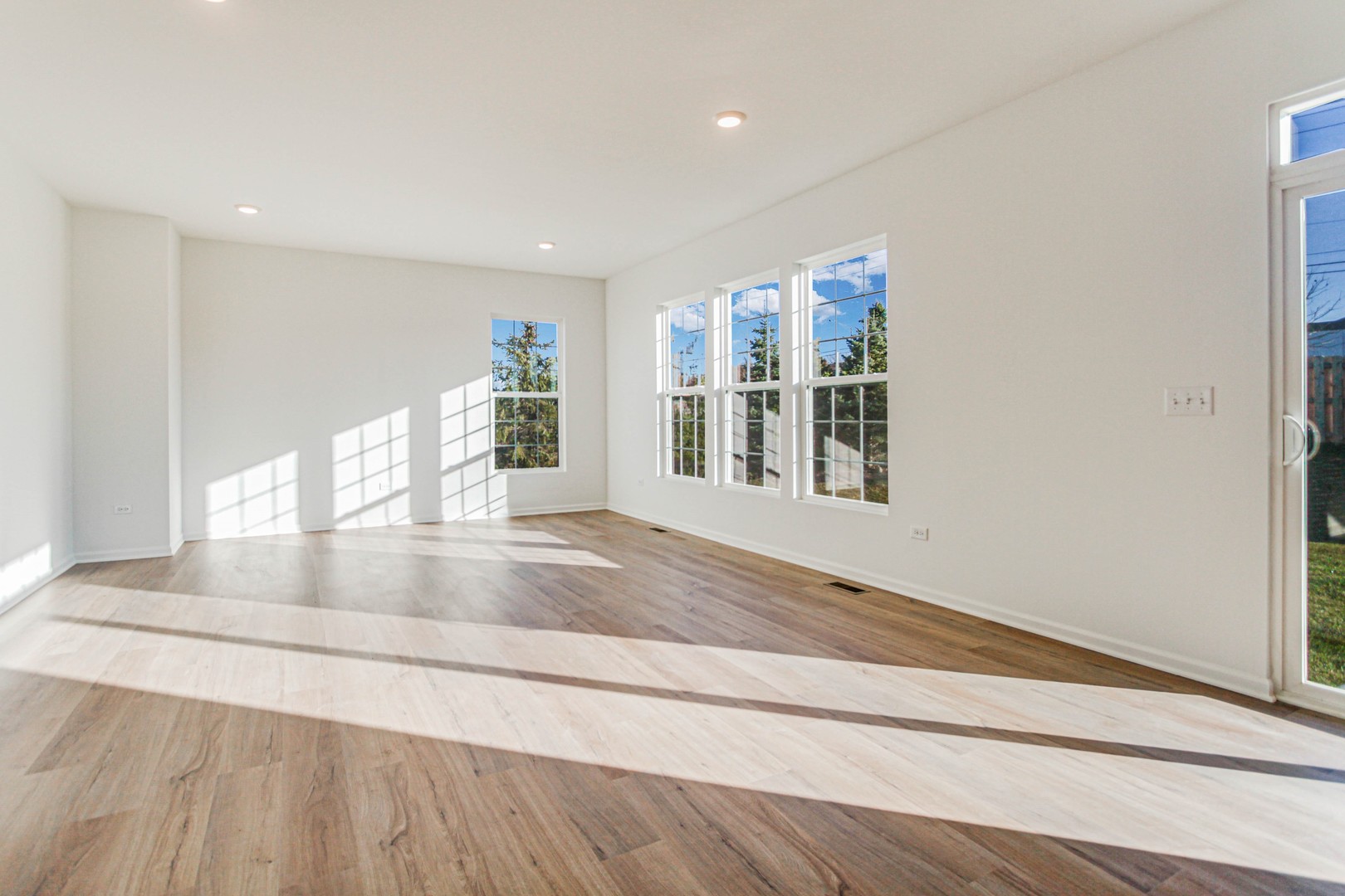 10816 Ashlar Road Huntley, IL 60142 - Photo 9 of 29 Gallery Image 9