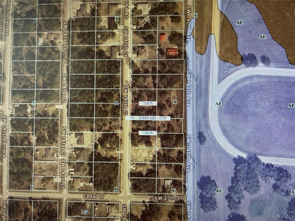 Southwest 140th Court Ocala, FL 34481 - Photo 6 of 7 a view of a bathroom with a shower