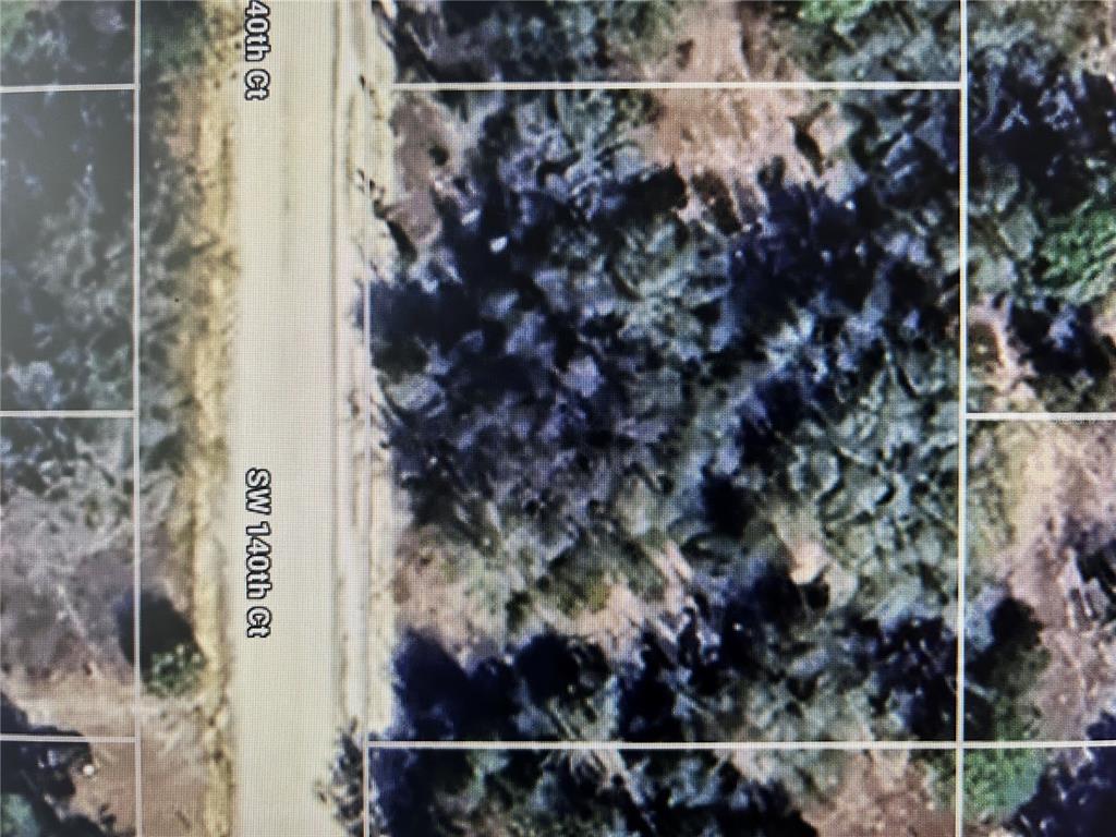 Southwest 140th Court Ocala, FL 34481 - Photo 7 of 7 a view of a mirror