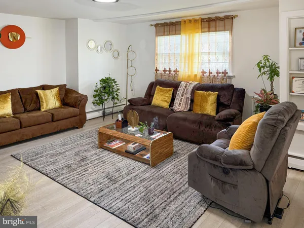 $660,000 | 131-133 St Charles Street, Drexel Hill, PA 19026