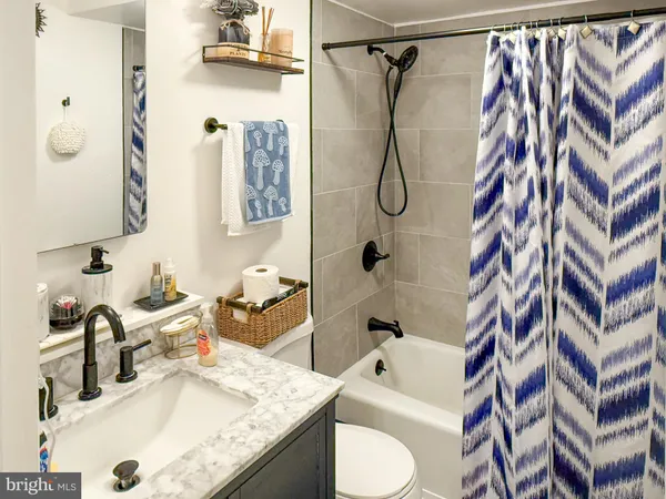 $660,000 | 131-133 St Charles Street, Drexel Hill, PA 19026