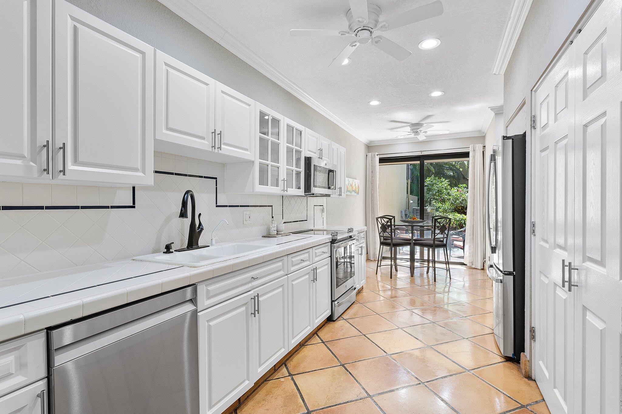 797 St Albans Drive Boca Raton, FL 33486 - Photo 15 of 44 16-web-or-mls-0E2A8374