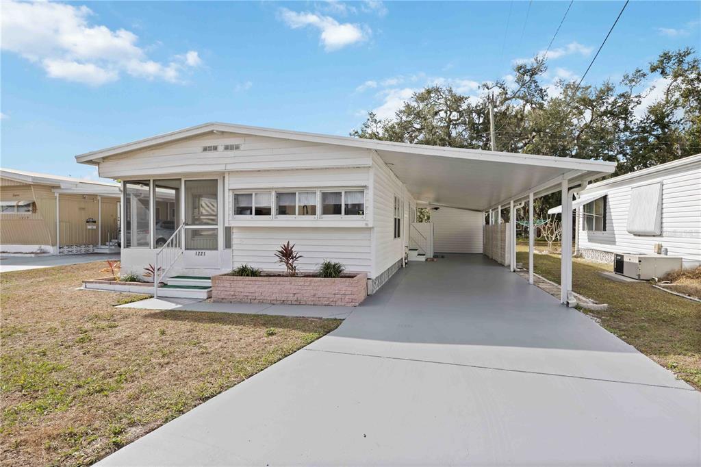 1221 41st Avenue East Ellenton, FL 34222 - Photo 2 of 39