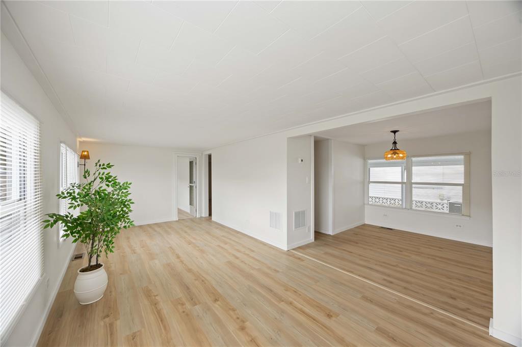 1221 41st Avenue East Ellenton, FL 34222 - Photo 4 of 39