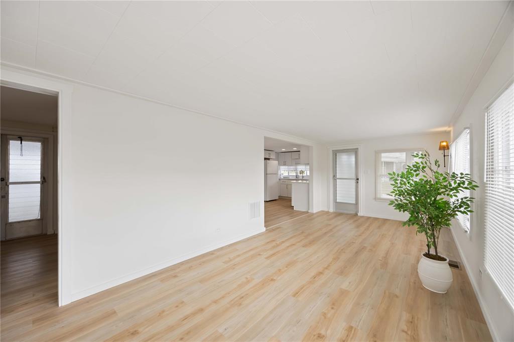 1221 41st Avenue East Ellenton, FL 34222 - Photo 5 of 39