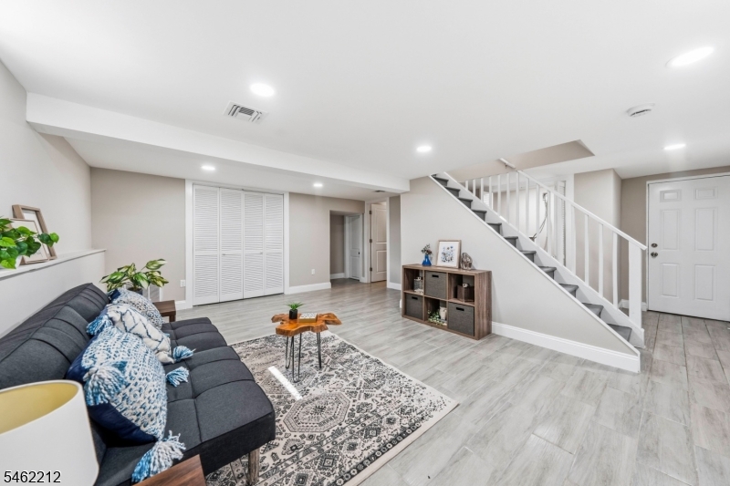 18 Lorelei Road West Orange, NJ 07052 - Photo 18 of 32 Gallery Image 18