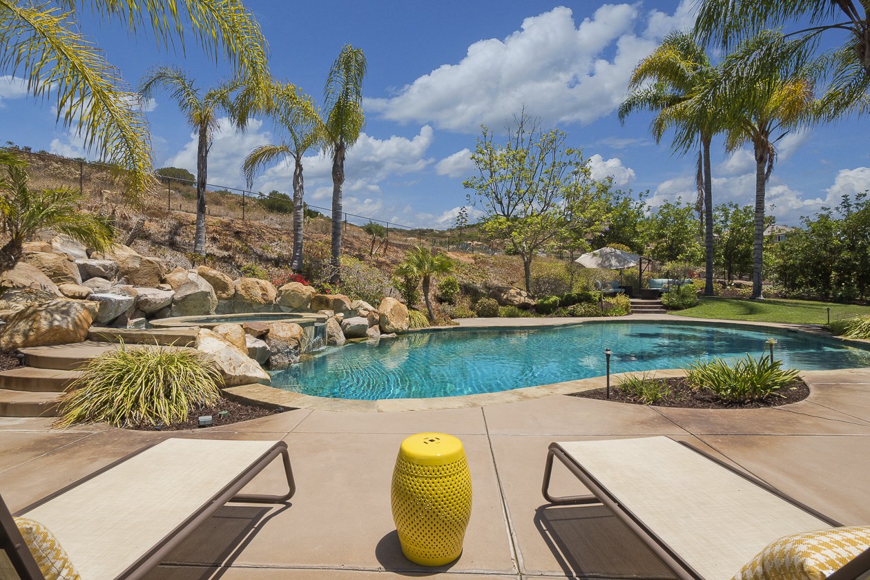 16219 Country Day Road Poway, CA 92064 - Photo 19 of 24