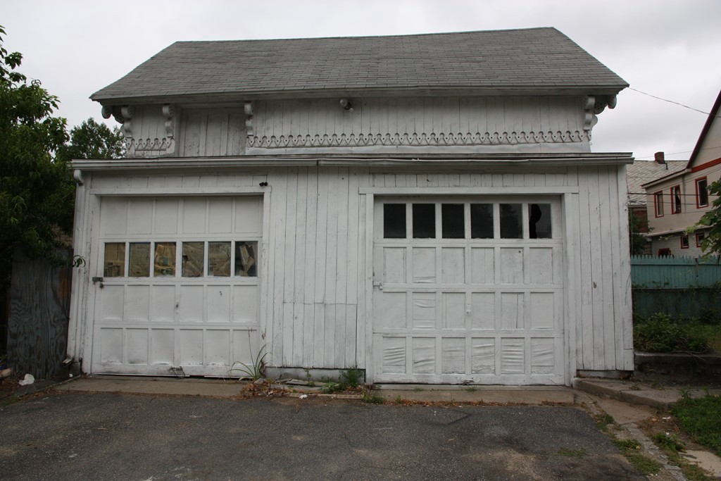 245 Orange Street Springfield, MA 01108 - Photo 22 of 24 Gallery Image 22
