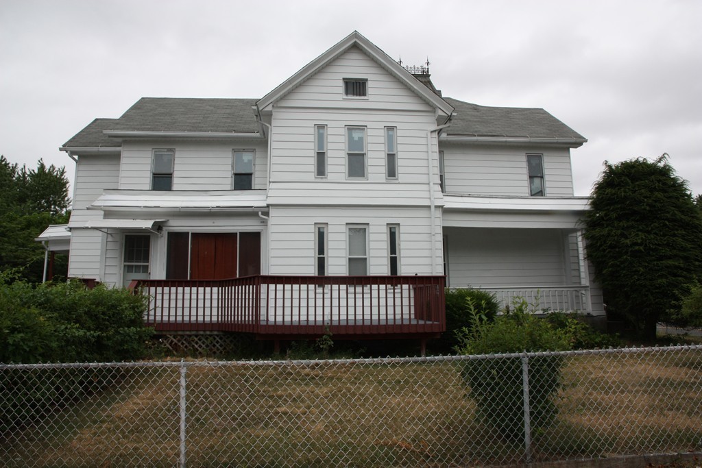 245 Orange Street Springfield, MA 01108 - Photo 24 of 24 Gallery Image 24