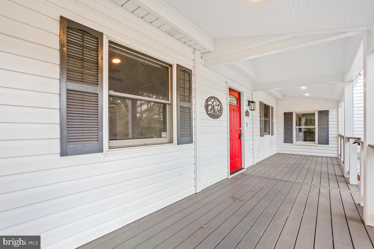 14020 Turkey Foot Road Gaithersburg, MD 20878 - Photo 3 of 34 Gallery Image 3