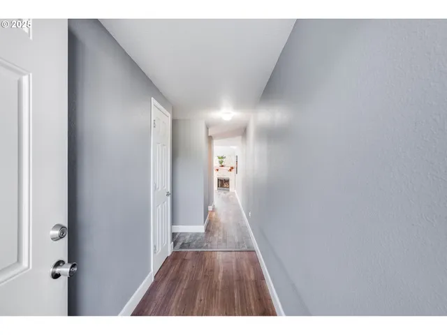 $289,900 | 17548 Northwest Springville Road, Unit F8, Portland, OR 97229