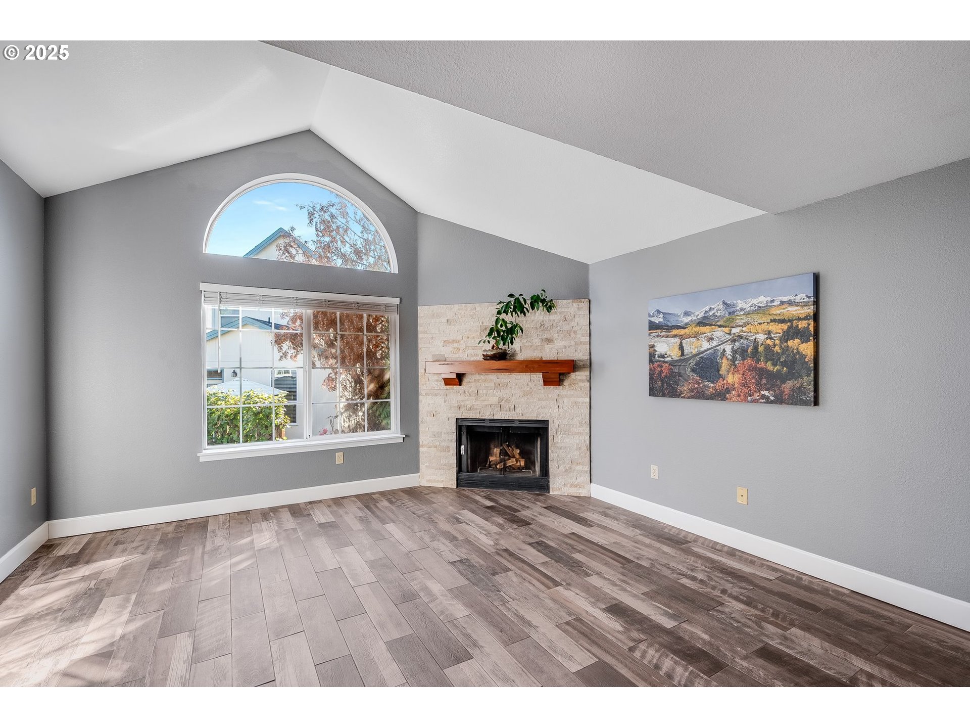 17548 Northwest Springville Road, Unit F8 Portland, OR 97229 - Photo 4 of 30