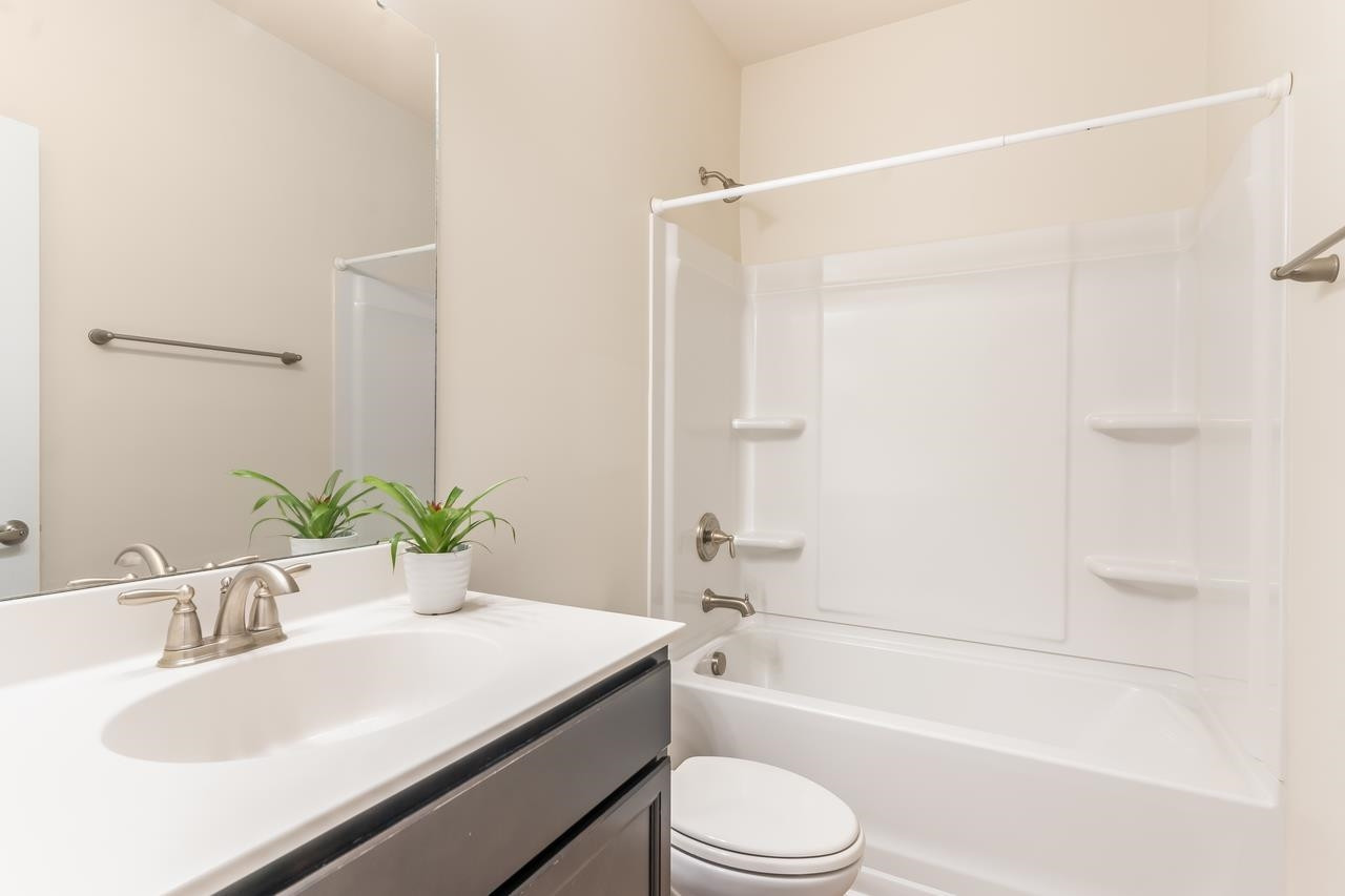 8143 Feldwig Place Raleigh, NC 27616 - Photo 11 of 28 1st flr full bth