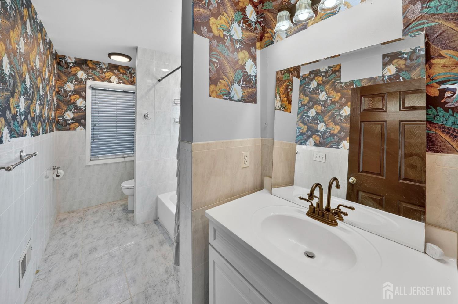 30 Rosewood Road Edison, NJ 08817 - Photo 26 of 33