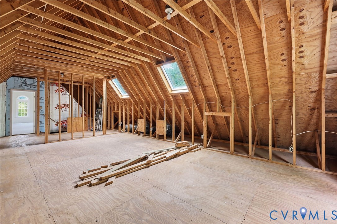 12111 Auger Lane Midlothian, VA 23113 - Photo 27 of 31 an empty room with windows