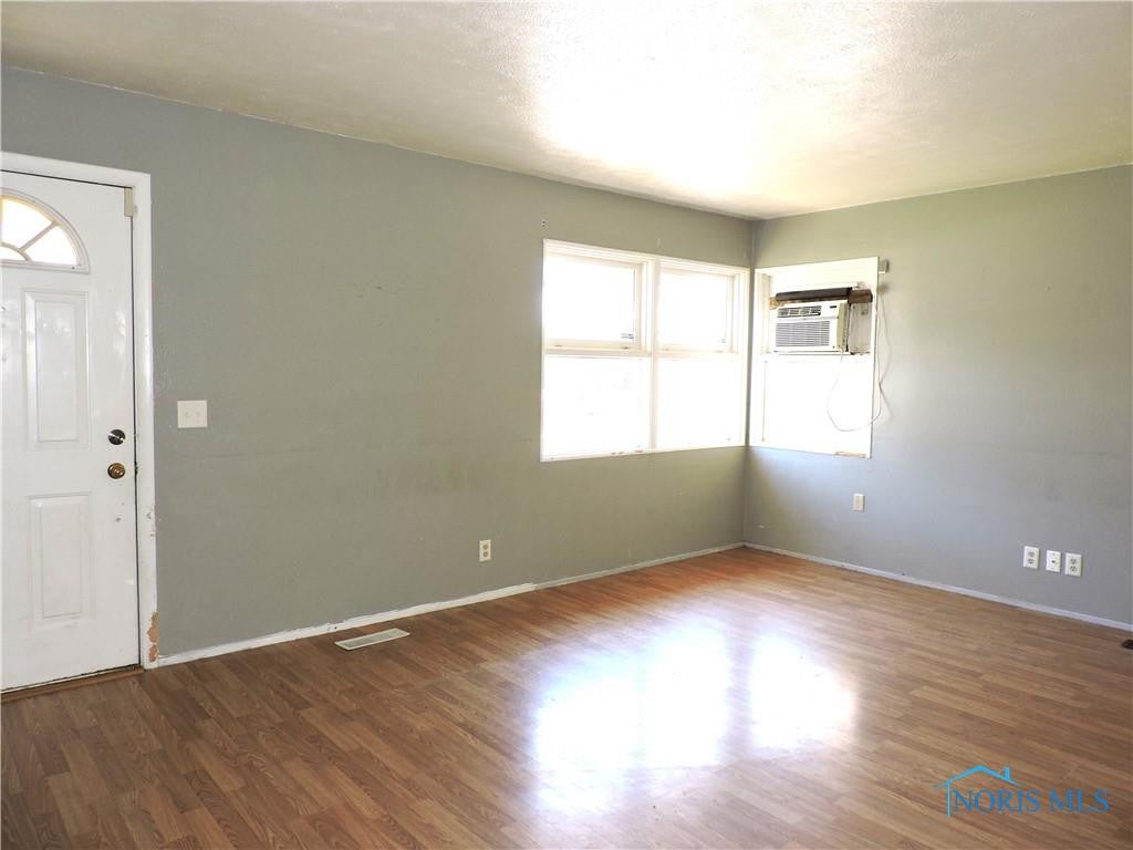3149 Romaker Road Toledo, OH 43615 - Photo 4 of 20 Gallery Image 4