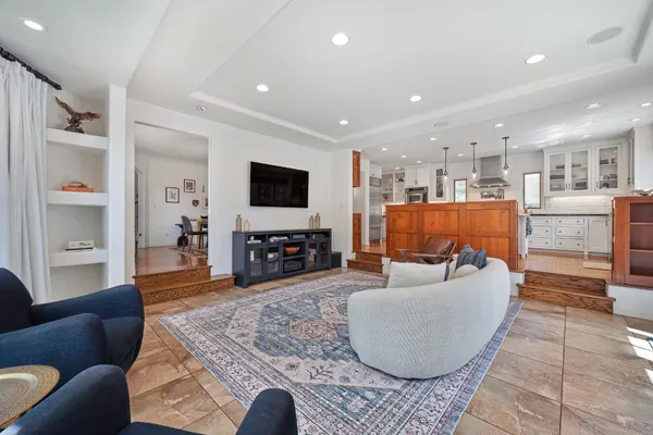 $1,695,000 | 3501 Cutter Way, Sacramento, CA 95818