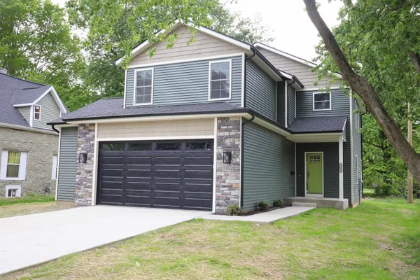 $374,900 | 5822 Fernwood Avenue, Fort Wayne, IN 46809