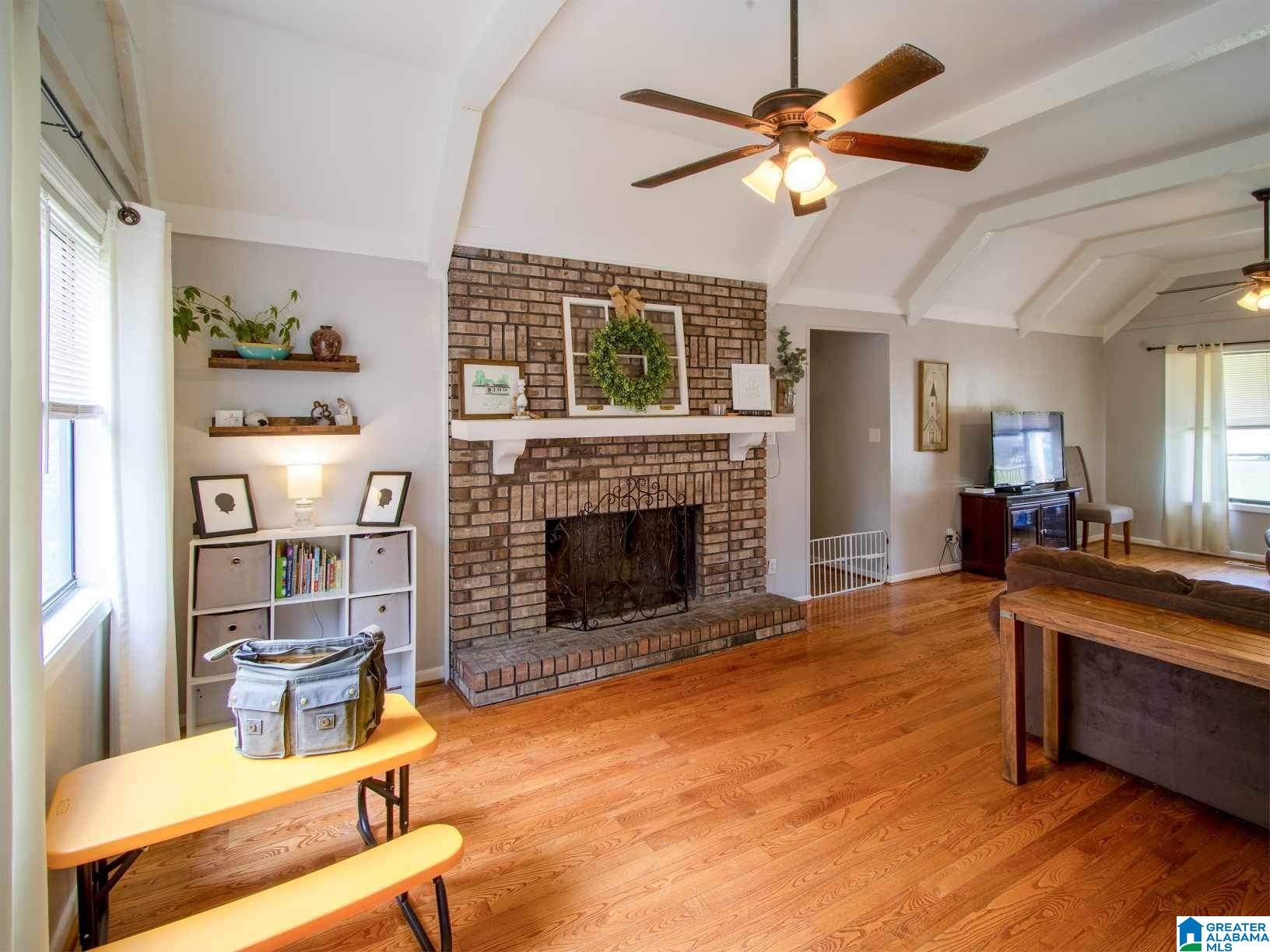 733 10th Way Pleasant Grove, AL 35127 - Photo 8 of 17