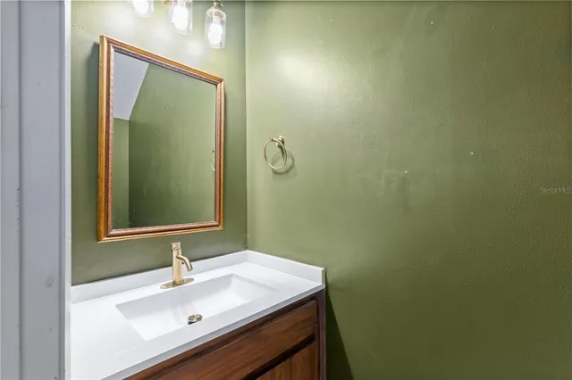 $149,900 | 8411 Laurelon Place, Unit 103, Temple Terrace, FL 33637