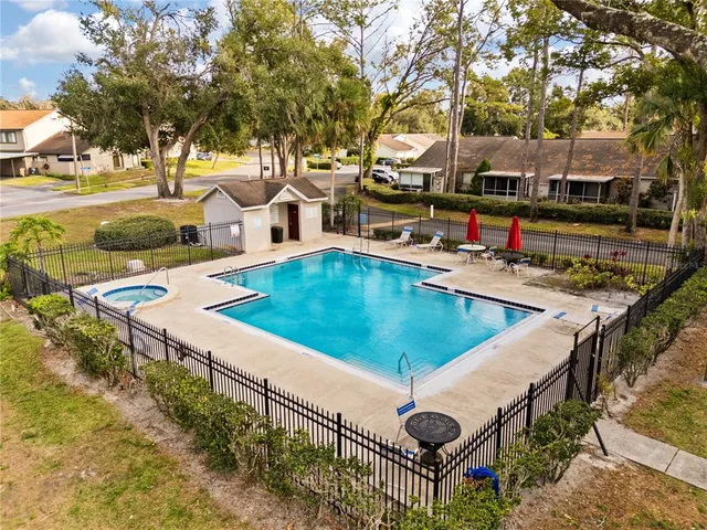 $149,900 | 8411 Laurelon Place, Unit 103, Temple Terrace, FL 33637