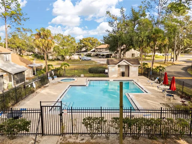 $149,900 | 8411 Laurelon Place, Unit 103, Temple Terrace, FL 33637