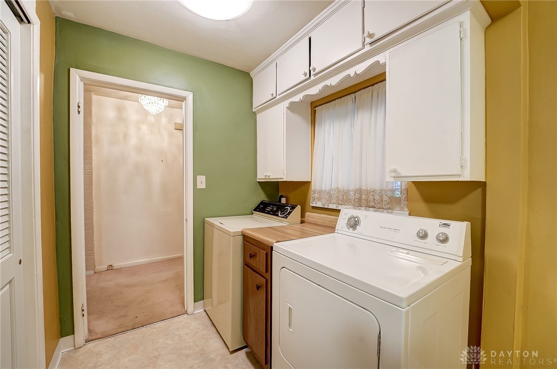 708 Brookfield Road Dayton, OH 45429 - Photo 14 of 39 Gallery Image 14