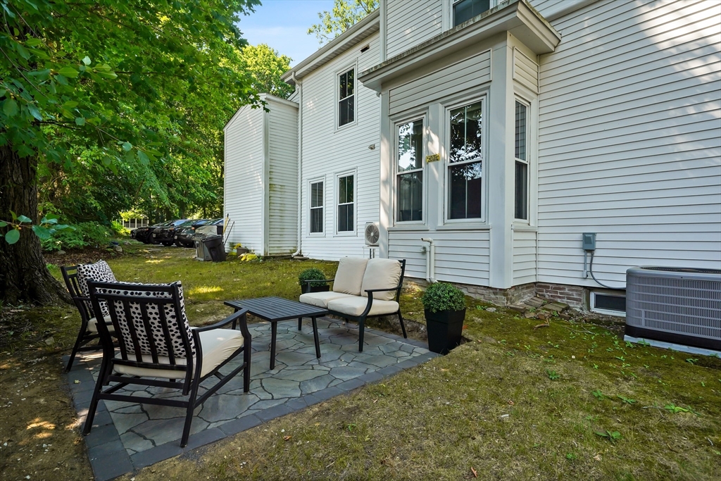 146 Lincoln Road, Unit A Lincoln, MA 01773 - Photo 5 of 40 Gallery Image 5