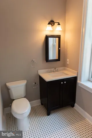 $3,500 | 108 Centre Street, Unit D, Haddonfield, NJ 08033