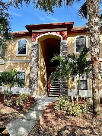 $230,000 | 2199 Chianti Place, Unit 90917, Palm Harbor, FL 34683