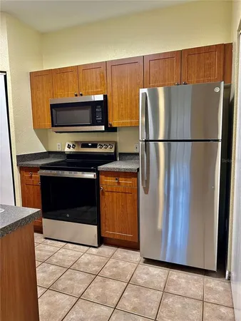 $230,000 | 2199 Chianti Place, Unit 90917, Palm Harbor, FL 34683