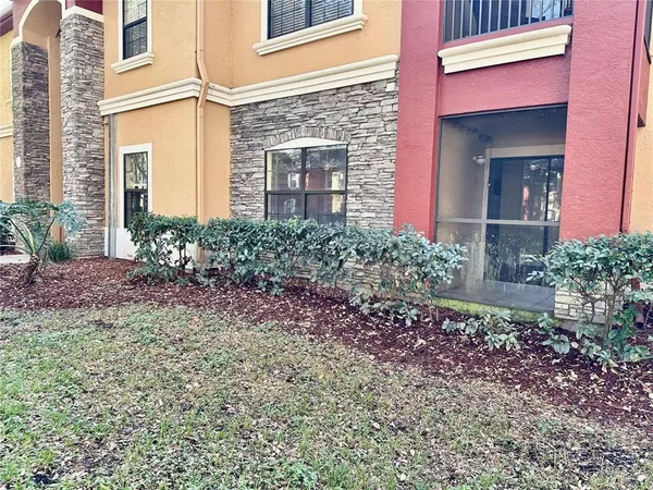 $230,000 | 2199 Chianti Place, Unit 90917, Palm Harbor, FL 34683
