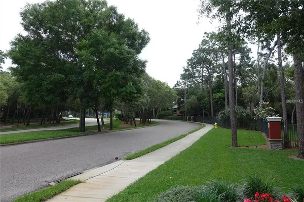 $230,000 | 2199 Chianti Place, Unit 90917, Palm Harbor, FL 34683