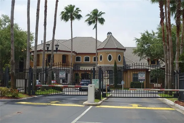 $230,000 | 2199 Chianti Place, Unit 90917, Palm Harbor, FL 34683